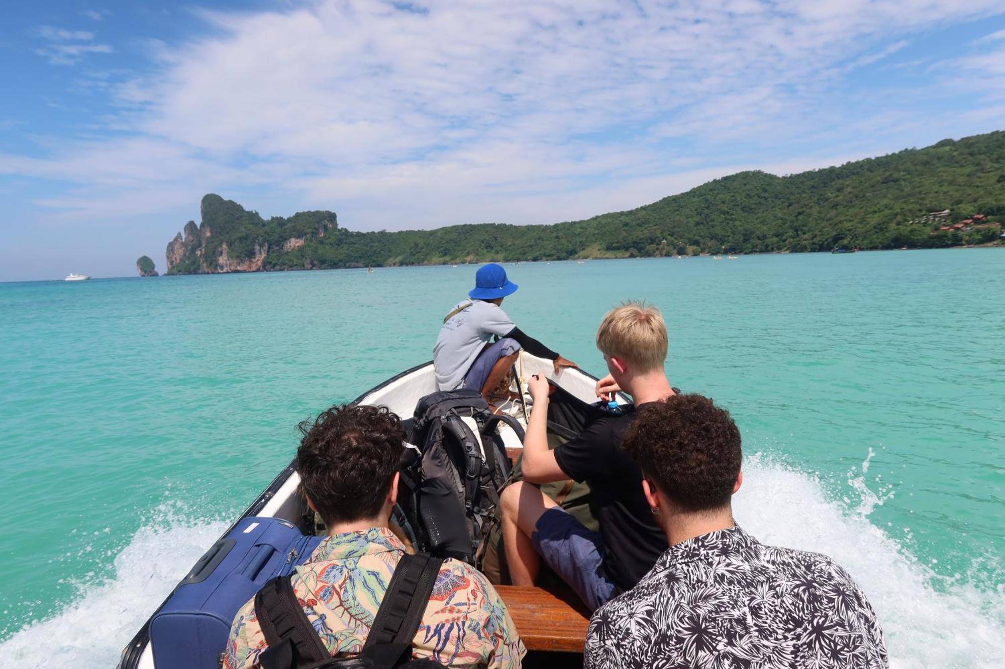 Phi Phi Sea Sky Resort Oda fotoğraf